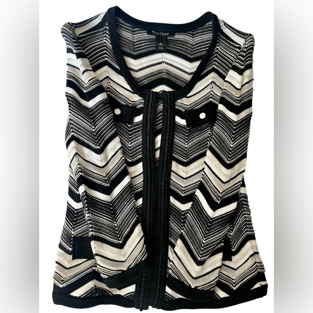 White House Black Market Chevron Cardigan - Picture 5 of 10